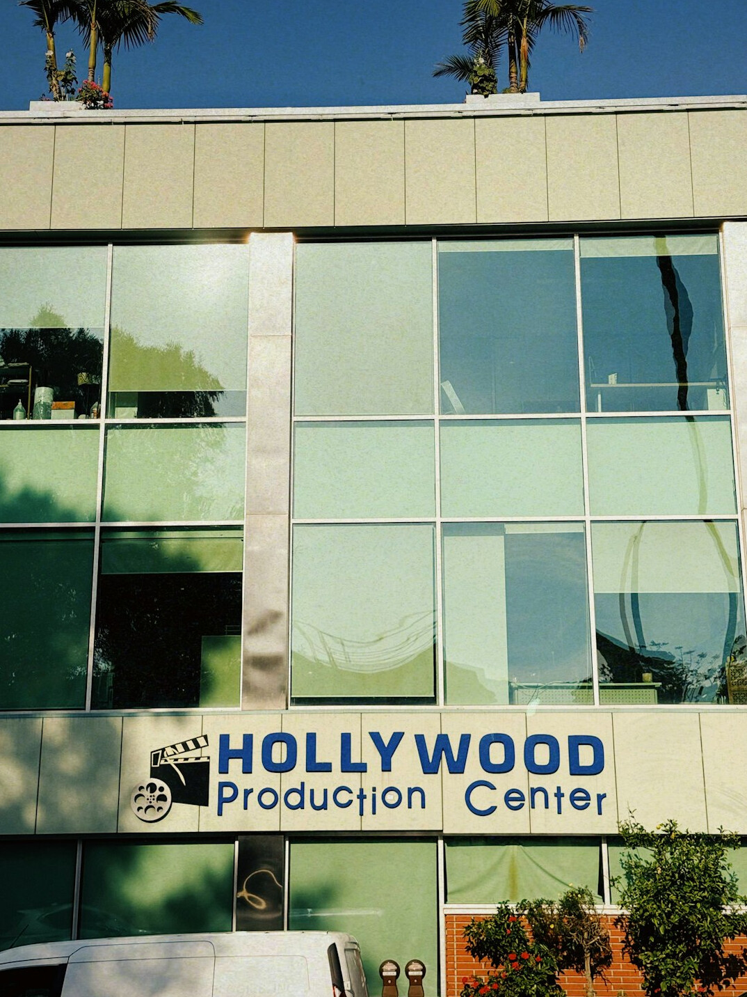 hollywood mansion exterior